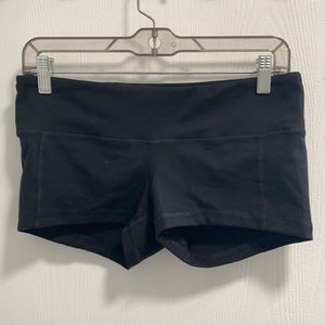 Fleo LRC shorts